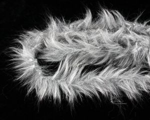 Material za vezavo SYBAI tackle Furrybou Medium, Silver Gray Fur, 150 cm